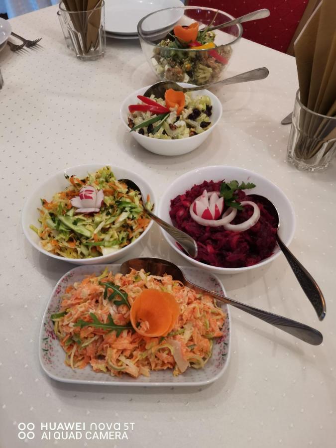Zajazd Restauracja Machliny Екстер'єр фото